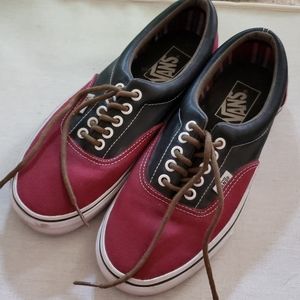 VANS ERA SHOES- red/ black